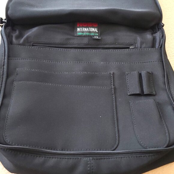 Vintage Hobo International Flight Path Black Nylon Front Flap Crossbody Bag - Picture 4 of 16